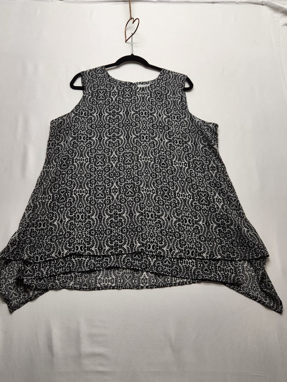 ⭐️Fever Black White Mosaic Geometric Print Chiffon Sleeveless Tunic Top Sheer XL